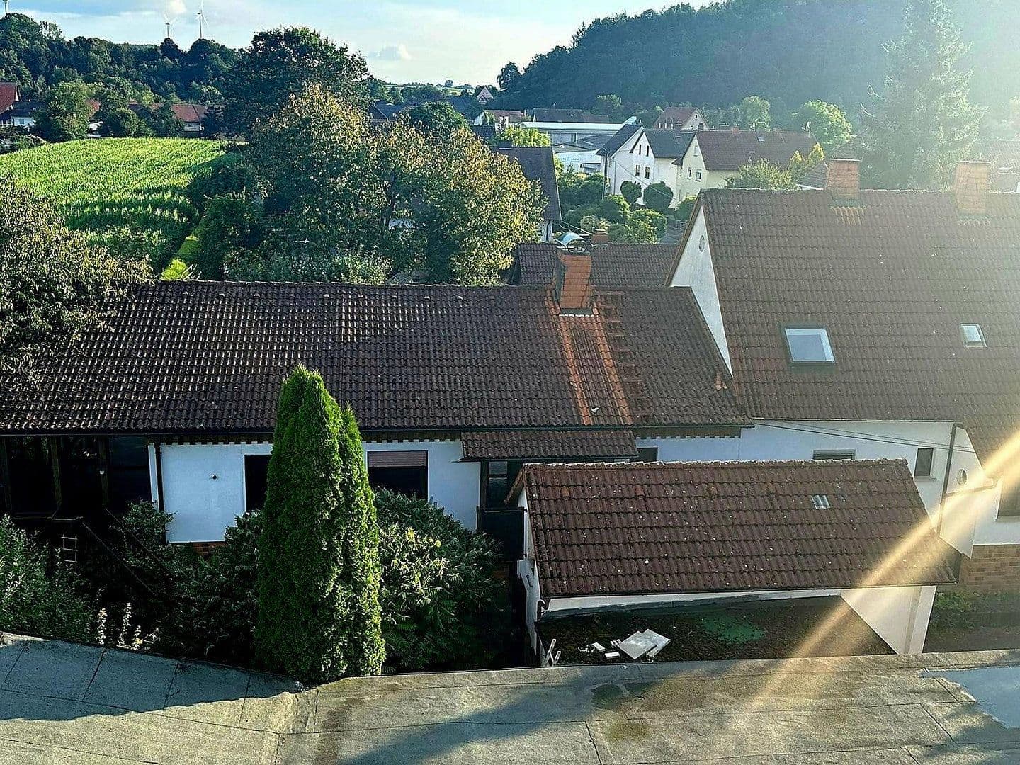 Prodej domu 244 m², pozemek 816 m², Allee 18, Neustadt bei Coburg, Bavorsko Prodej domu 244 m², pozemek 816 m², Allee 18, Neustadt bei Coburg, Bavorsko