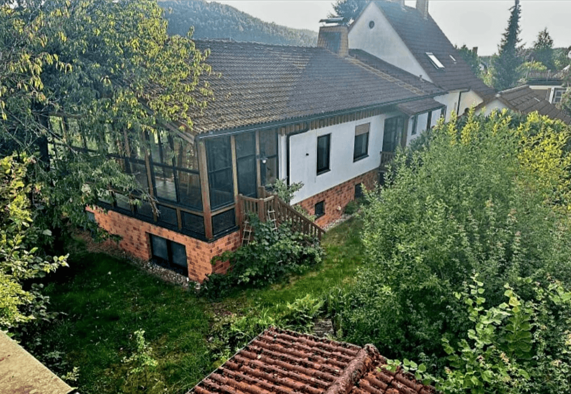 Prodej domu 244 m², pozemek 816 m², Allee 18, Neustadt bei Coburg, Bavorsko Prodej domu 244 m², pozemek 816 m², Allee 18, Neustadt bei Coburg, Bavorsko
