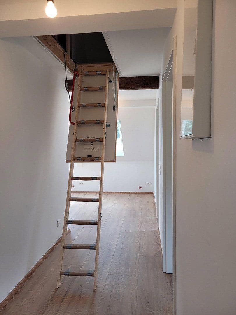 Pronájem bytu 3+1 90 m², Alfter, Severní Porýní-Vestfálsko Pronájem bytu 3+1 90 m², Alfter, Severní Porýní-Vestfálsko