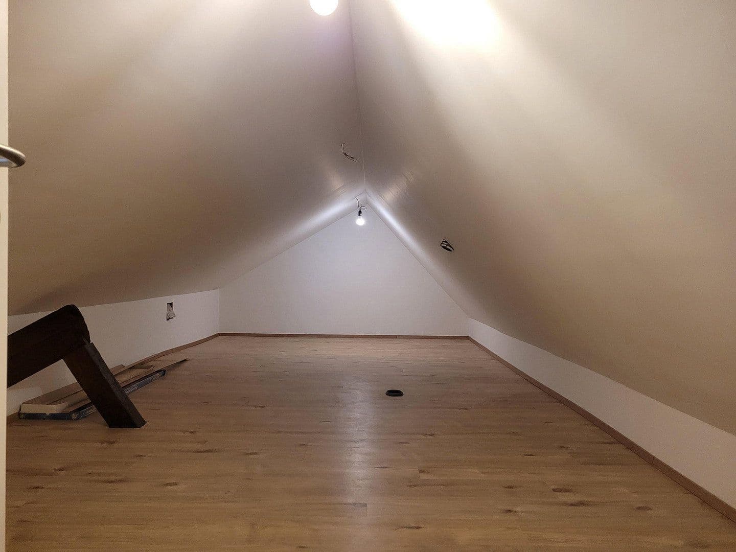 Pronájem bytu 3+1 90 m², Alfter, Severní Porýní-Vestfálsko Pronájem bytu 3+1 90 m², Alfter, Severní Porýní-Vestfálsko