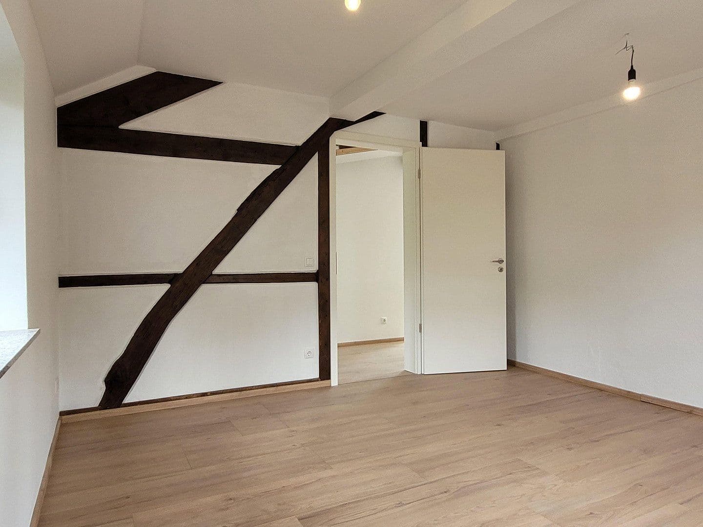 Pronájem bytu 3+1 90 m², Alfter, Severní Porýní-Vestfálsko Pronájem bytu 3+1 90 m², Alfter, Severní Porýní-Vestfálsko