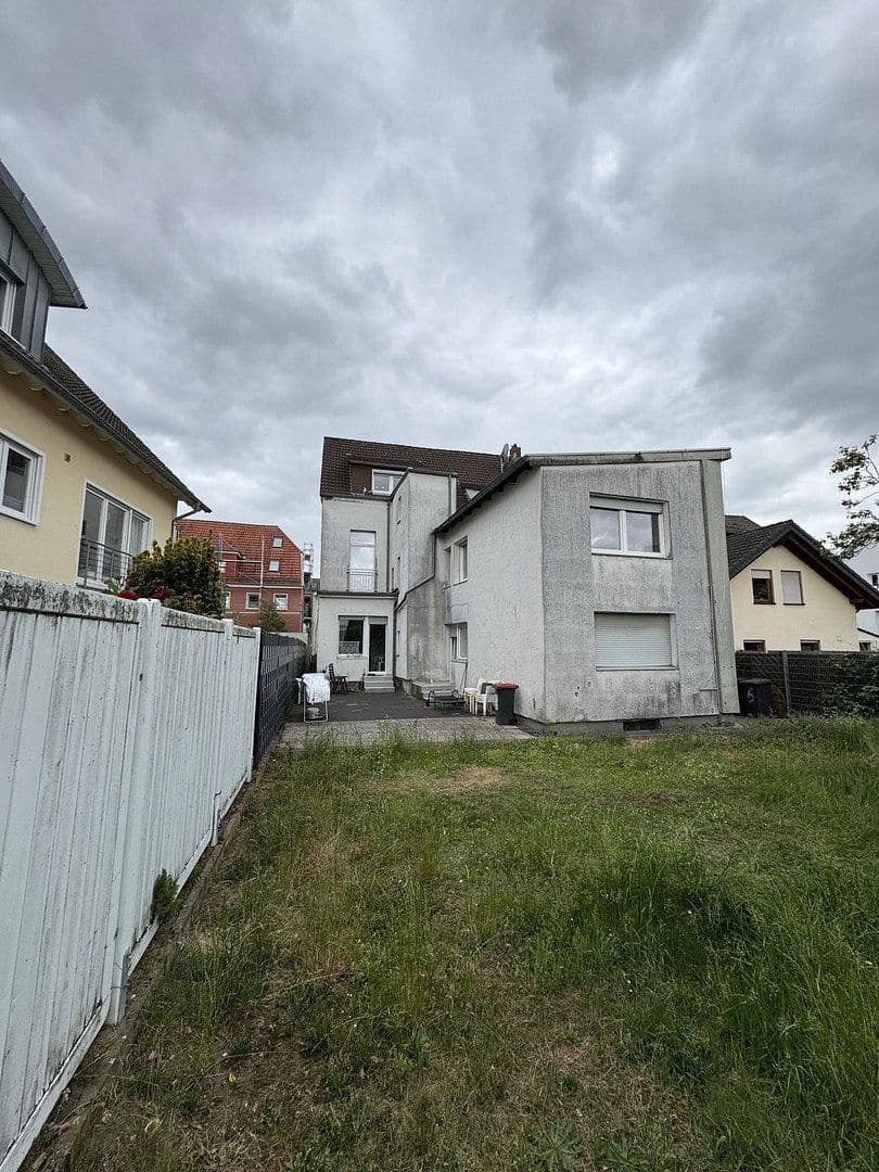 Prodej domu 365 m², pozemek 392 m², Waldstraße.6, Bad Lippspringe, Severní Porýní-Vestfálsko Prodej domu 365 m², pozemek 392 m², Waldstraße.6, Bad Lippspringe, Severní Porýní-Vestfálsko