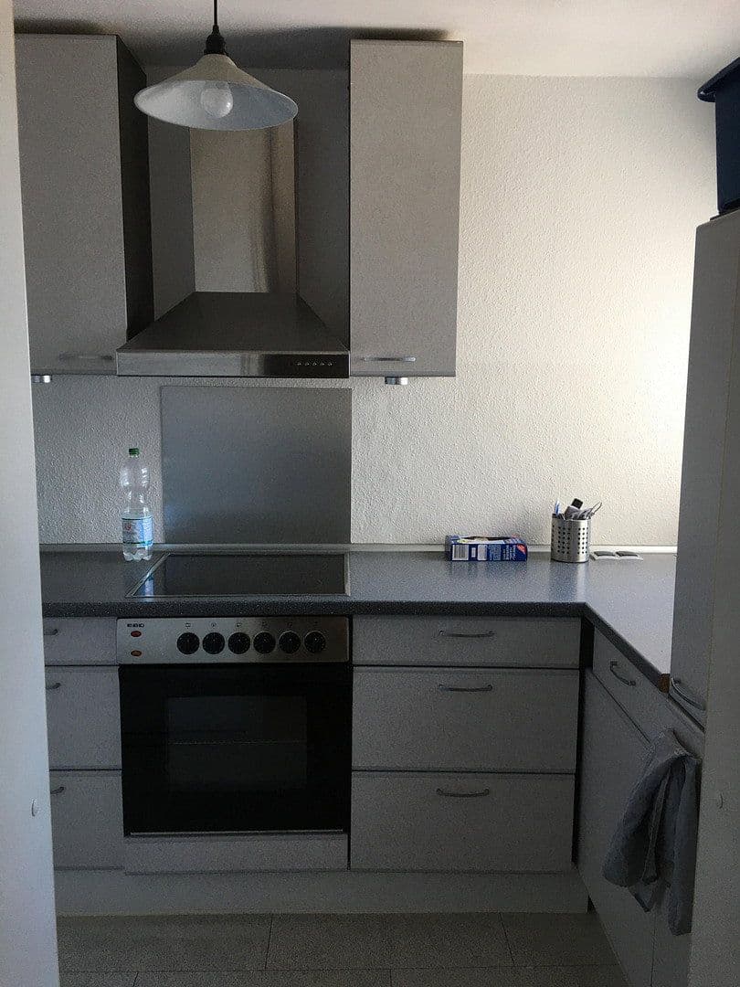 Pronájem bytu 3+1 73 m², Hessenlauweg 17, Stuttgart, Bádensko-Württembersko Pronájem bytu 3+1 73 m², Hessenlauweg 17, Stuttgart, Bádensko-Württembersko