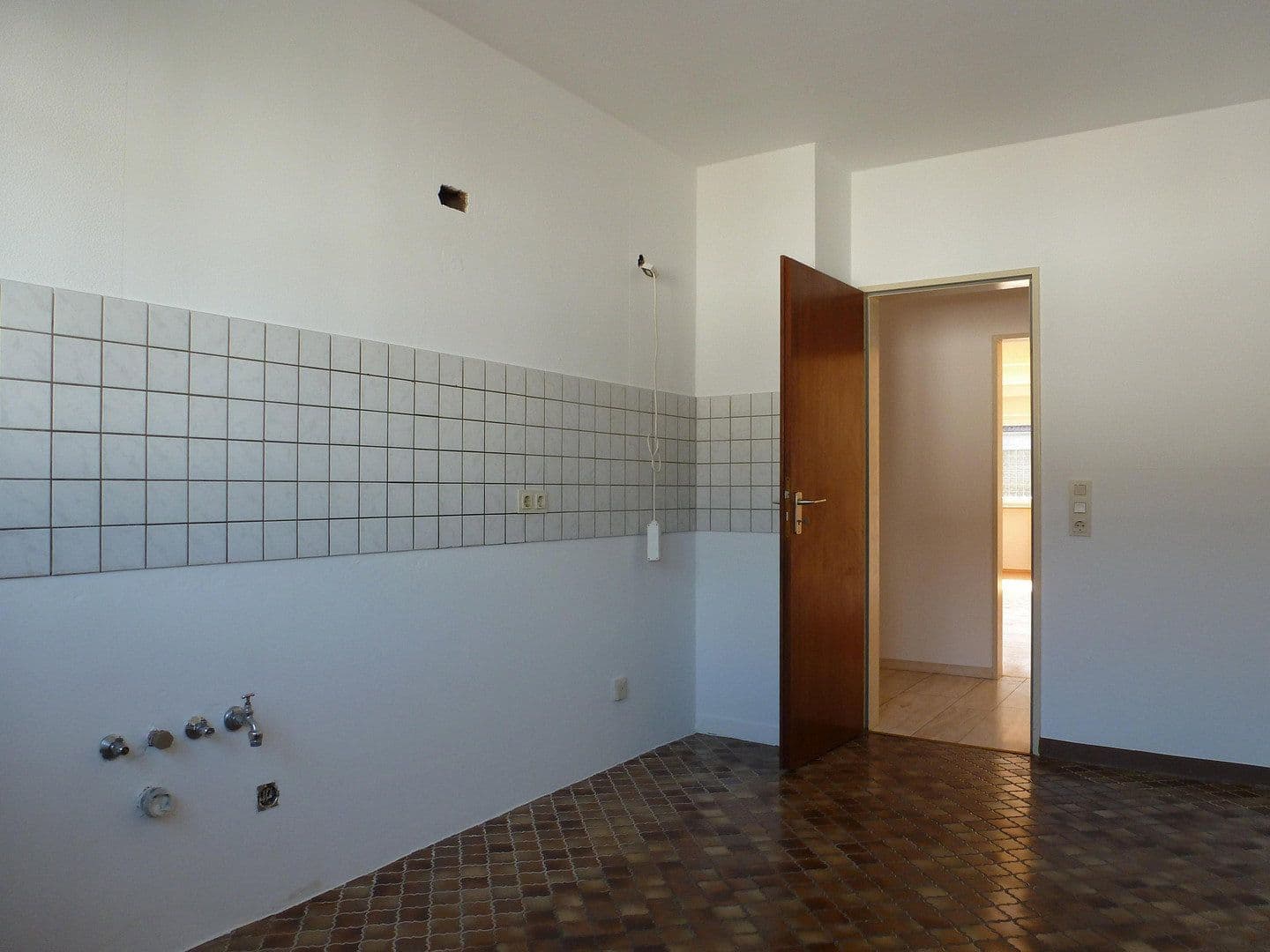 Prodej bytu 4+1 93 m², Franz-Sester-Str. 44, Euskirchen, Severní Porýní-Vestfálsko Prodej bytu 4+1 93 m², Franz-Sester-Str. 44, Euskirchen, Severní Porýní-Vestfálsko
