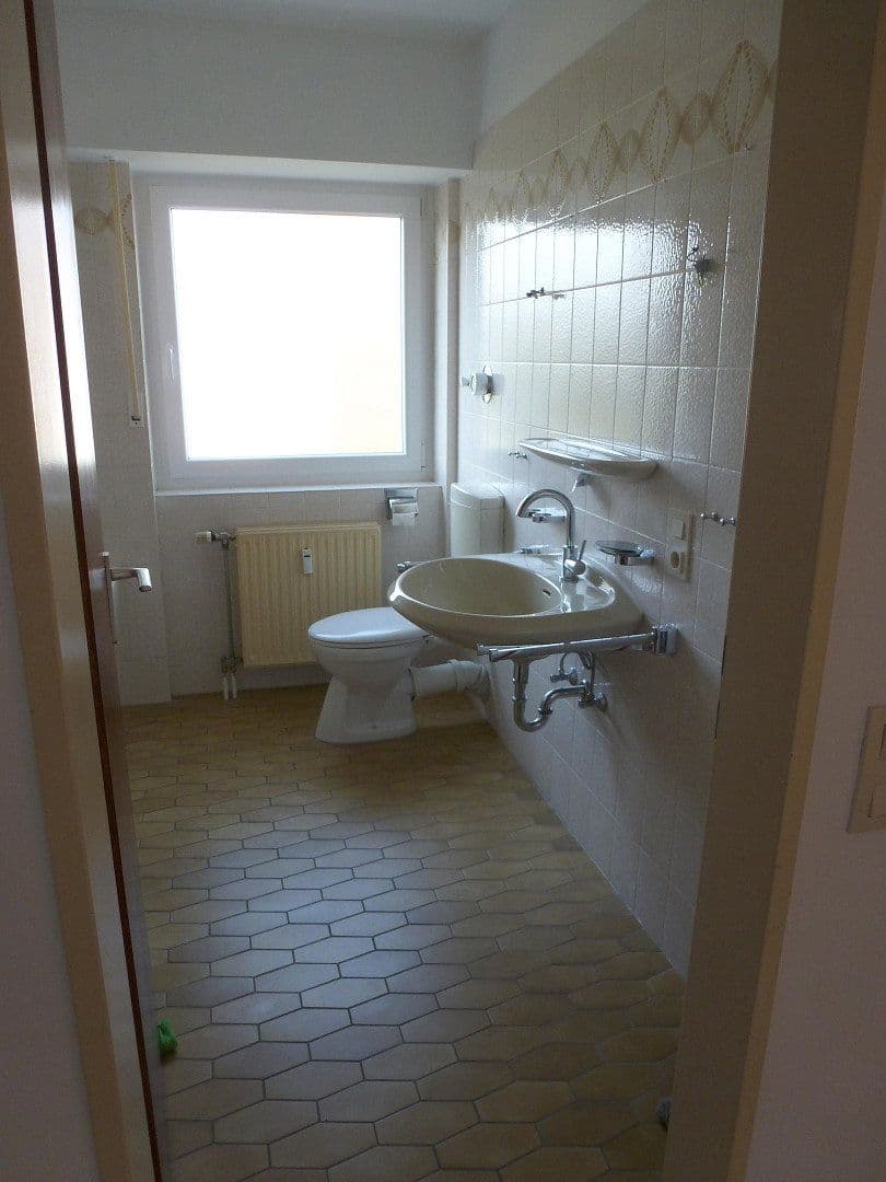 Prodej bytu 4+1 93 m², Franz-Sester-Str. 44, Euskirchen, Severní Porýní-Vestfálsko Prodej bytu 4+1 93 m², Franz-Sester-Str. 44, Euskirchen, Severní Porýní-Vestfálsko
