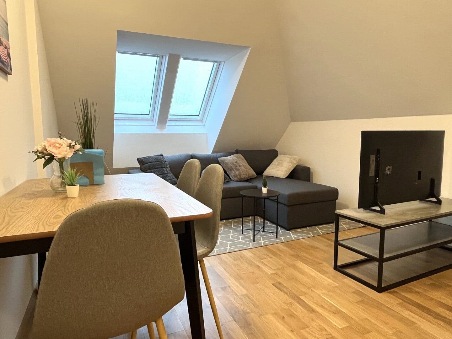 Pronájem bytu 2+1 50 m², Wien, Wien Pronájem bytu 2+1 50 m², Wien, Wien