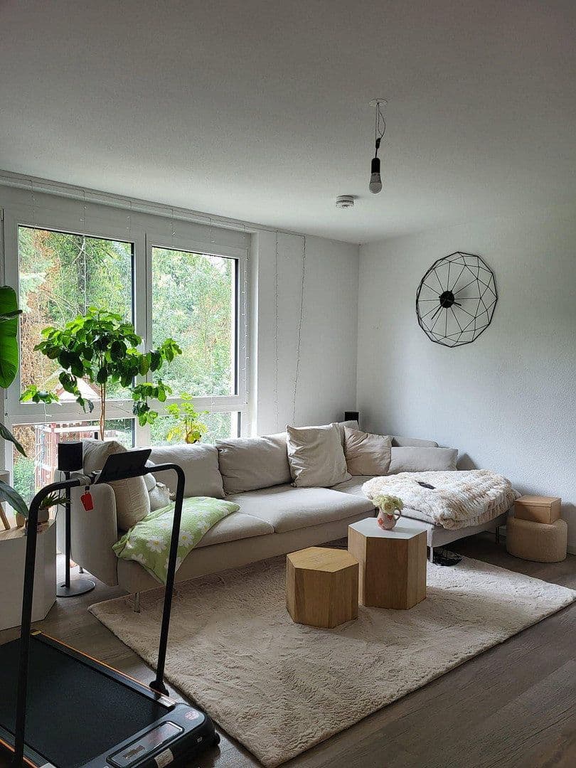 Pronájem bytu 3+1 89 m², Schopfheimerstr. 20, Lörrach, Bádensko-Württembersko Pronájem bytu 3+1 89 m², Schopfheimerstr. 20, Lörrach, Bádensko-Württembersko