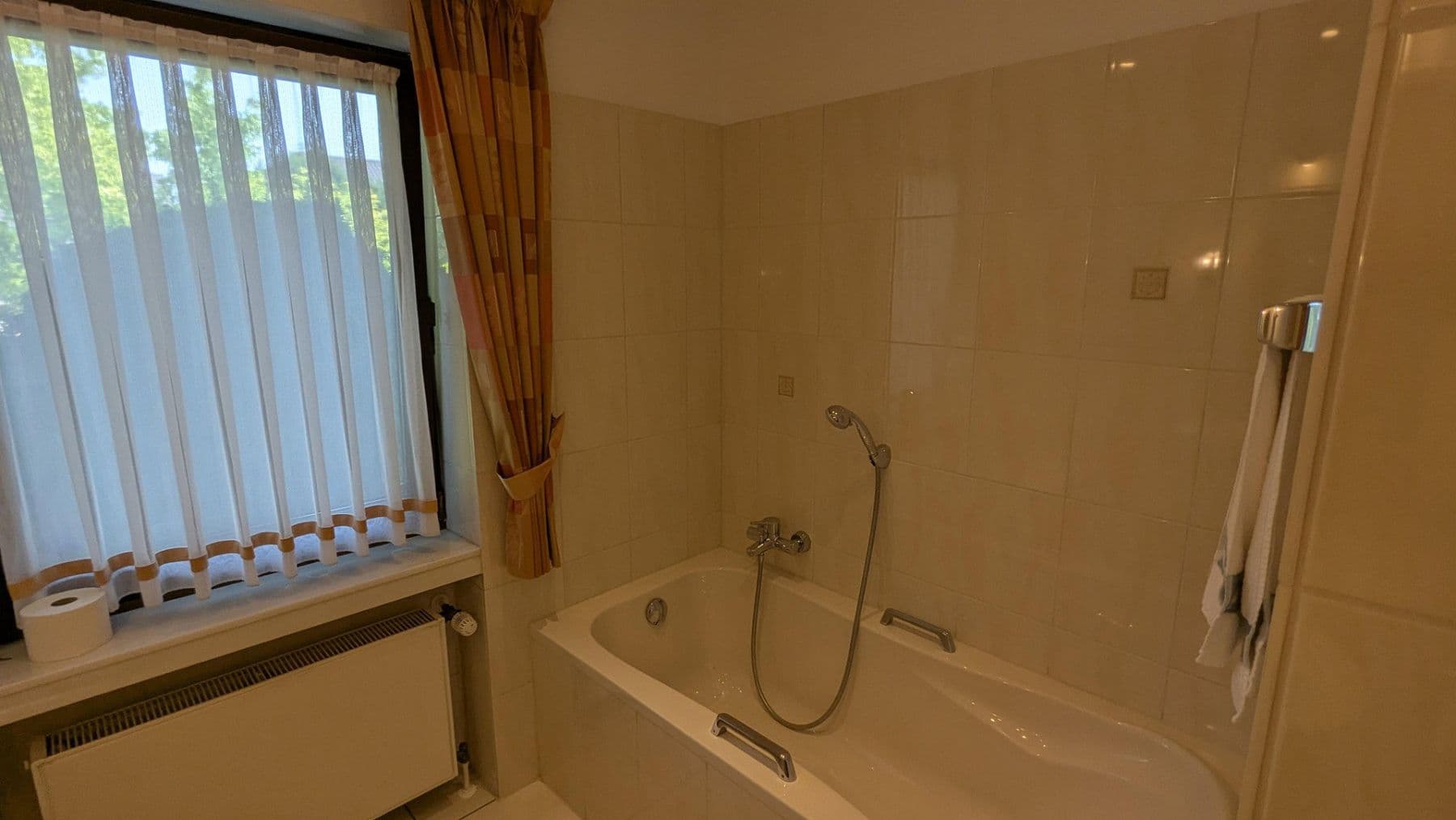 Prodej domu 205 m², pozemek 684 m², Henri-Spaak-Str. 119, Alfter, Severní Porýní-Vestfálsko Prodej domu 205 m², pozemek 684 m², Henri-Spaak-Str. 119, Alfter, Severní Porýní-Vestfálsko