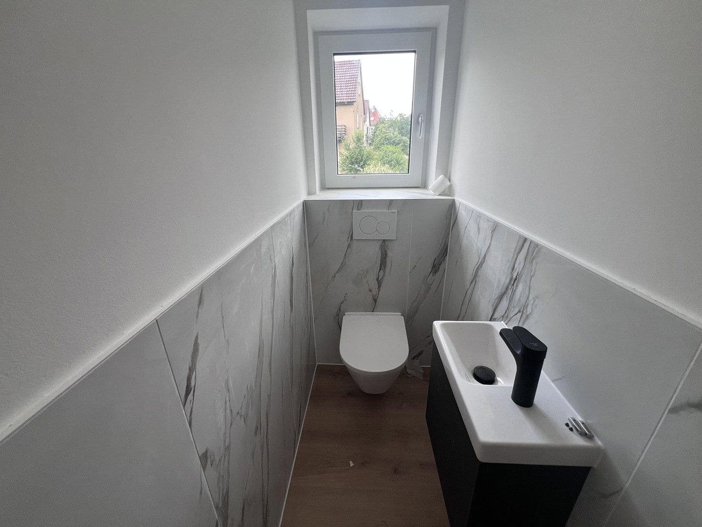 Pronájem bytu 3+kk 105 m², Im Schießgärtle 17, Stuttgart, Bádensko-Württembersko Pronájem bytu 3+kk 105 m², Im Schießgärtle 17, Stuttgart, Bádensko-Württembersko