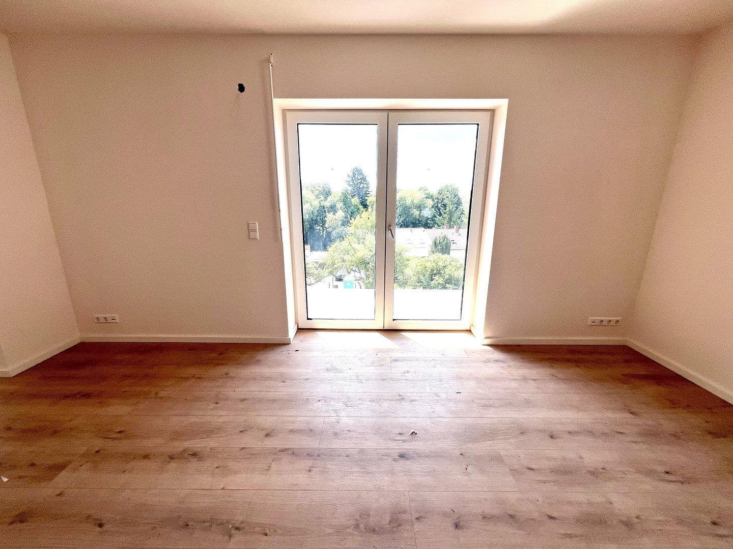 Pronájem bytu 3+kk 105 m², Im Schießgärtle 17, Stuttgart, Bádensko-Württembersko Pronájem bytu 3+kk 105 m², Im Schießgärtle 17, Stuttgart, Bádensko-Württembersko