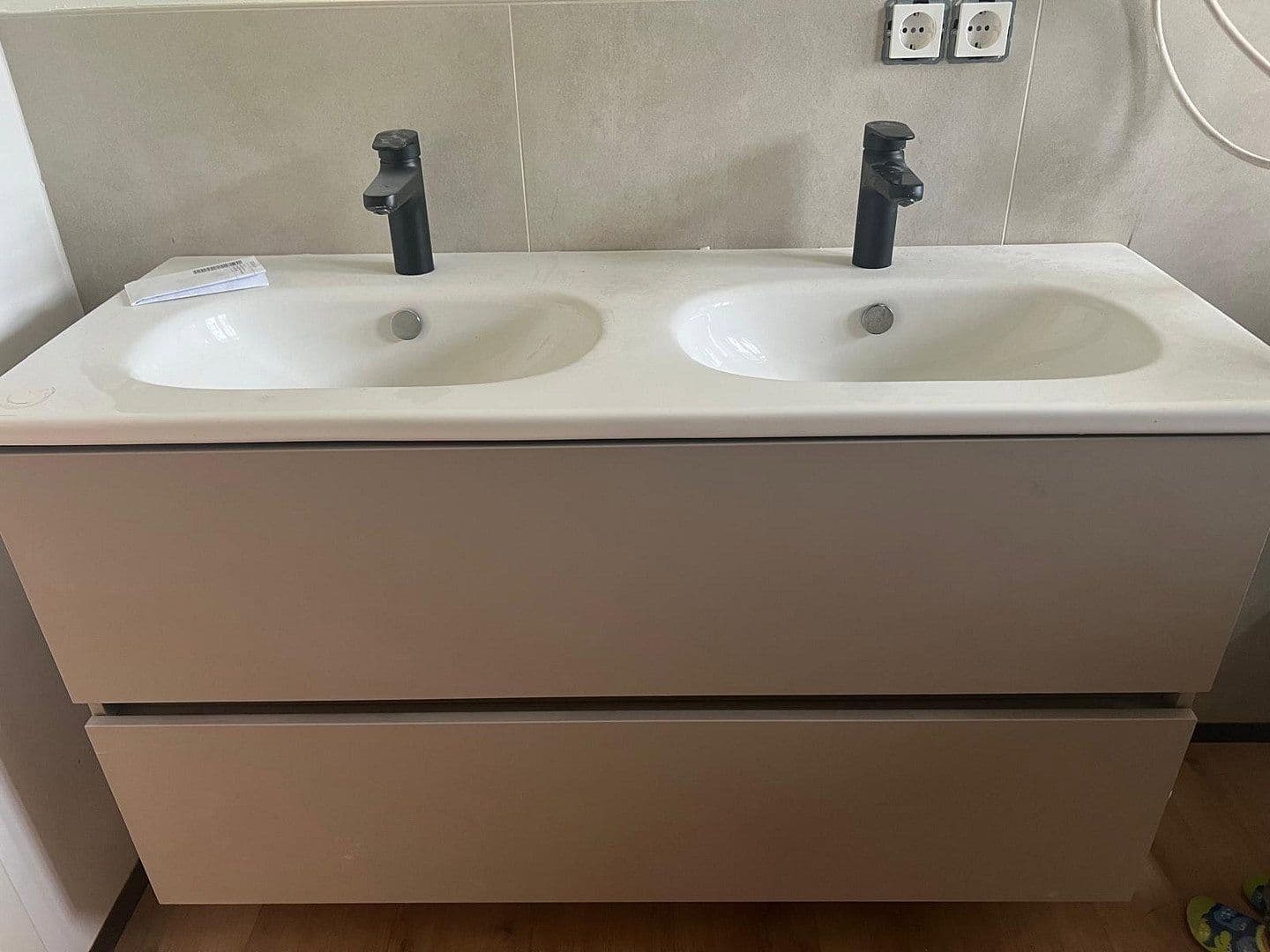 Pronájem bytu 3+kk 105 m², Im Schießgärtle 17, Stuttgart, Bádensko-Württembersko Pronájem bytu 3+kk 105 m², Im Schießgärtle 17, Stuttgart, Bádensko-Württembersko
