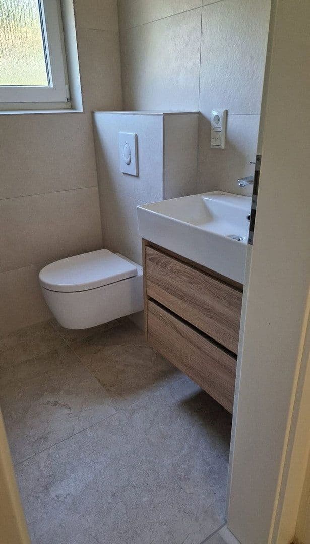 Prodej domu 116 m², pozemek 650 m², Glienicke/Nordbahn, Braniborsko Prodej domu 116 m², pozemek 650 m², Glienicke/Nordbahn, Braniborsko