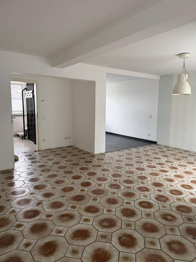Prodej domu 164 m², pozemek 964 m², Am Wiesengrund 20, Herne, Severní Porýní-Vestfálsko Prodej domu 164 m², pozemek 964 m², Am Wiesengrund 20, Herne, Severní Porýní-Vestfálsko