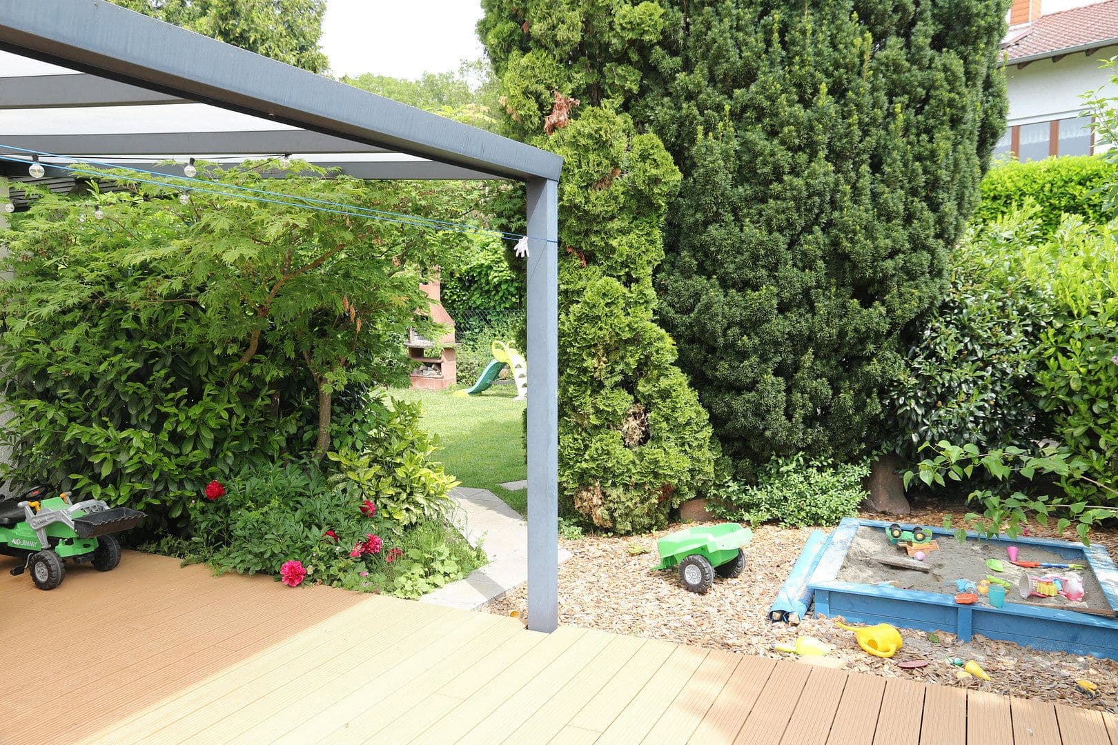 Prodej domu 217 m², pozemek 616 m², Teningen, Bádensko-Württembersko Prodej domu 217 m², pozemek 616 m², Teningen, Bádensko-Württembersko