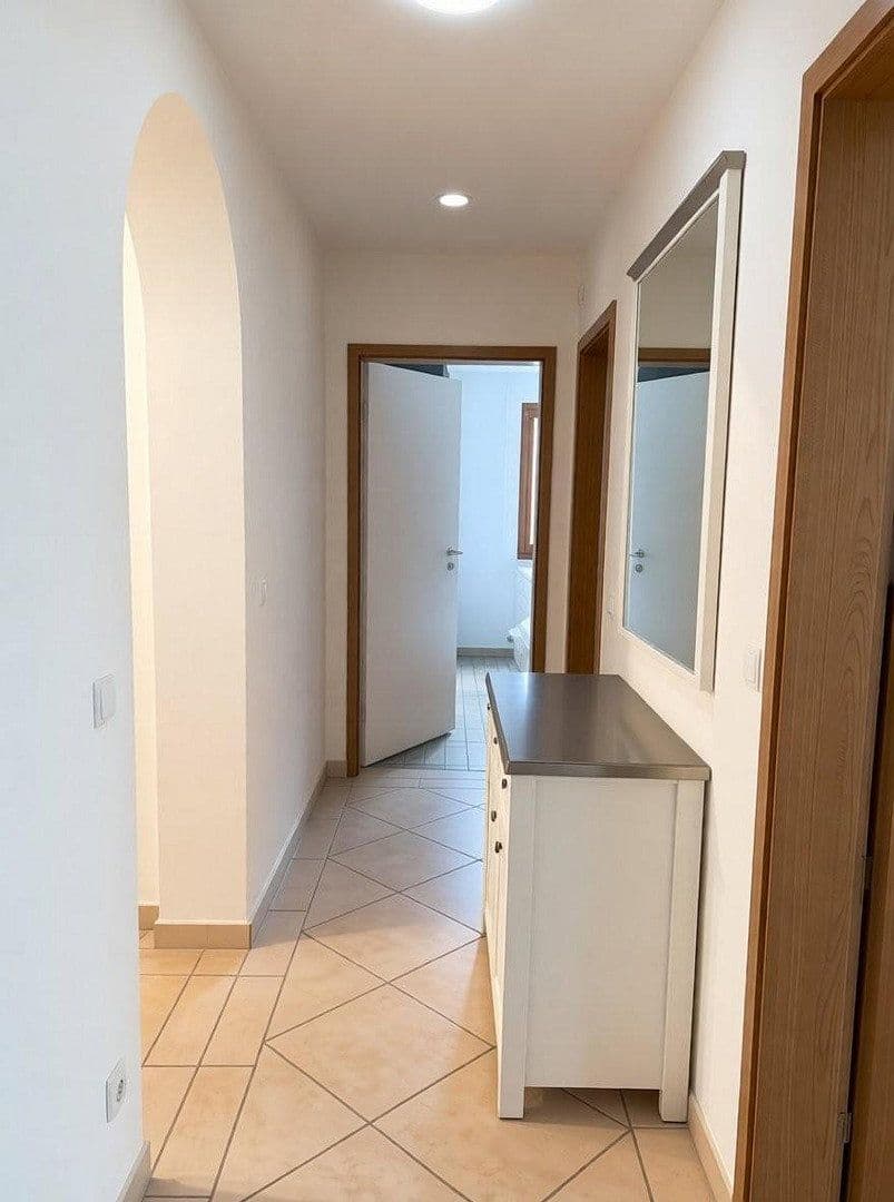 Prodej bytu 4+kk 110 m², Goethestraße 10, Dettingen unter Teck, Bádensko-Württembersko Prodej bytu 4+kk 110 m², Goethestraße 10, Dettingen unter Teck, Bádensko-Württembersko