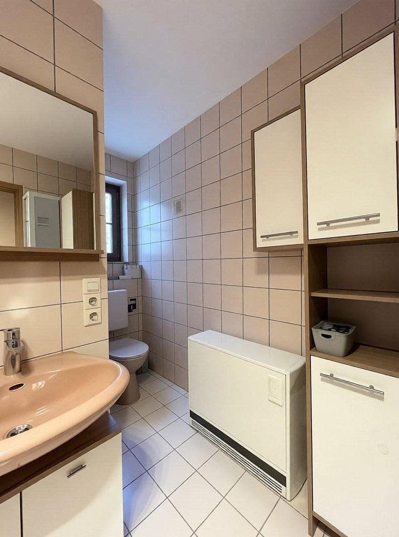 Prodej bytu 4+kk 110 m², Goethestraße 10, Dettingen unter Teck, Bádensko-Württembersko Prodej bytu 4+kk 110 m², Goethestraße 10, Dettingen unter Teck, Bádensko-Württembersko