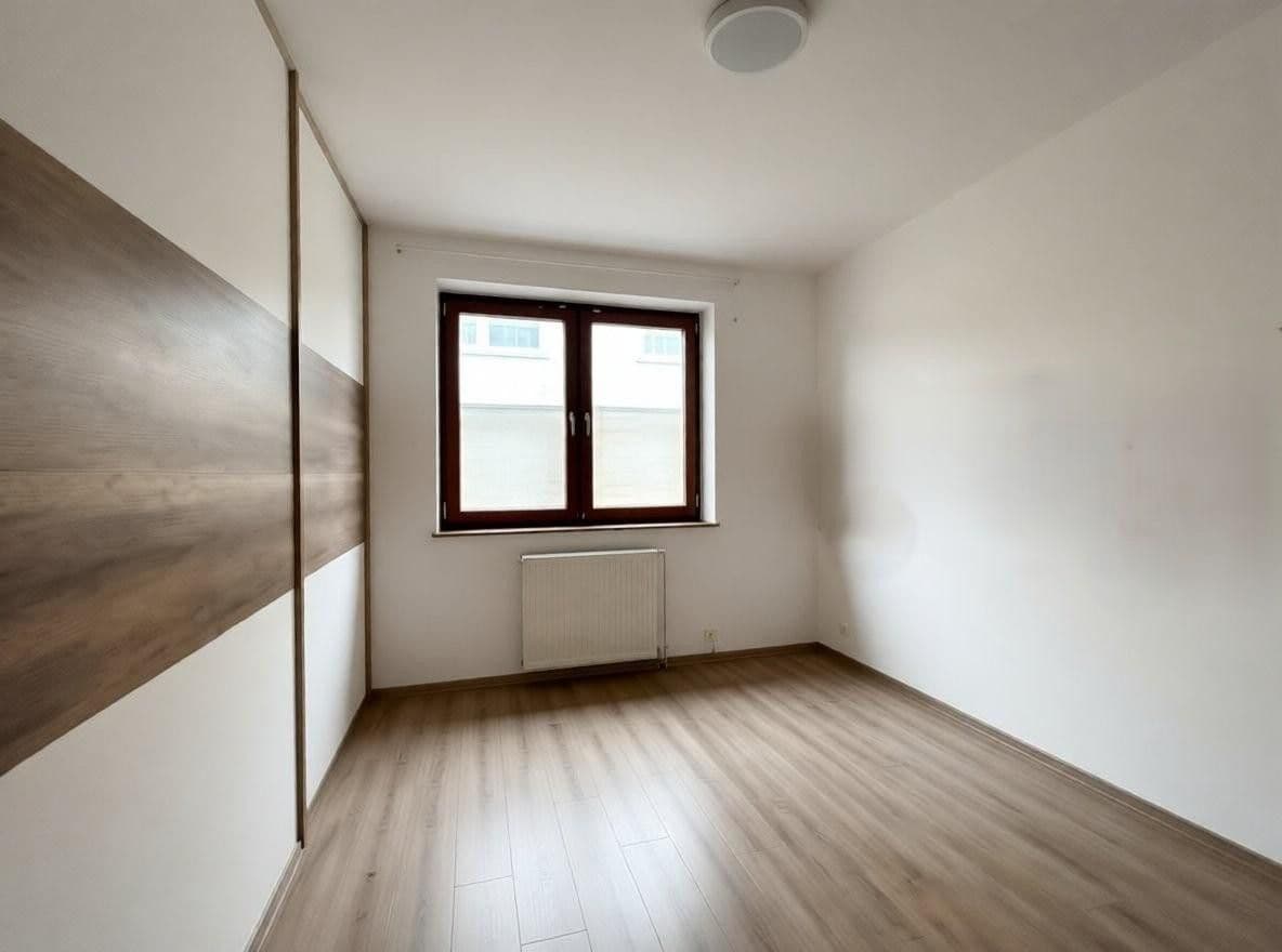 Prodej bytu 4+kk 110 m², Goethestraße 10, Dettingen unter Teck, Bádensko-Württembersko Prodej bytu 4+kk 110 m², Goethestraße 10, Dettingen unter Teck, Bádensko-Württembersko