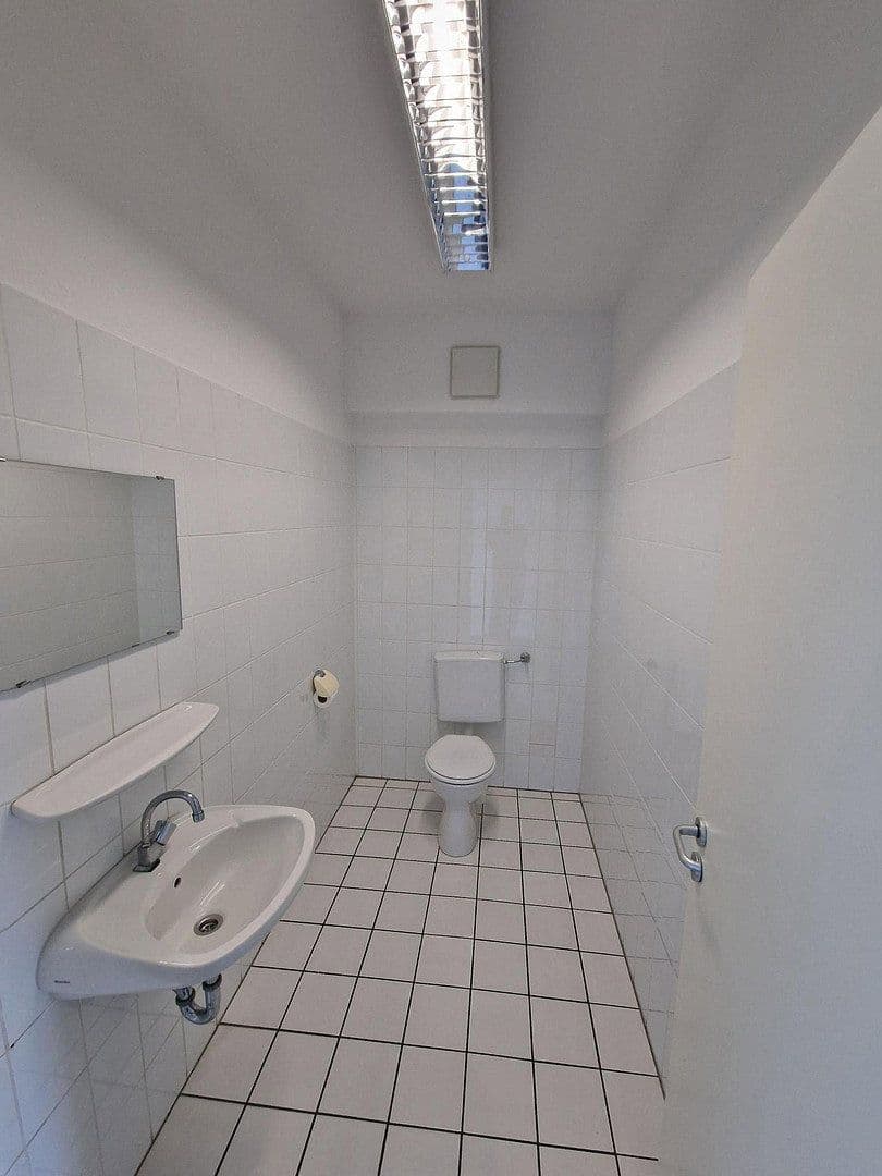 Pronájem kanceláře 327 m², Posthof 7, Eitorf, Severní Porýní-Vestfálsko Pronájem kanceláře 327 m², Posthof 7, Eitorf, Severní Porýní-Vestfálsko