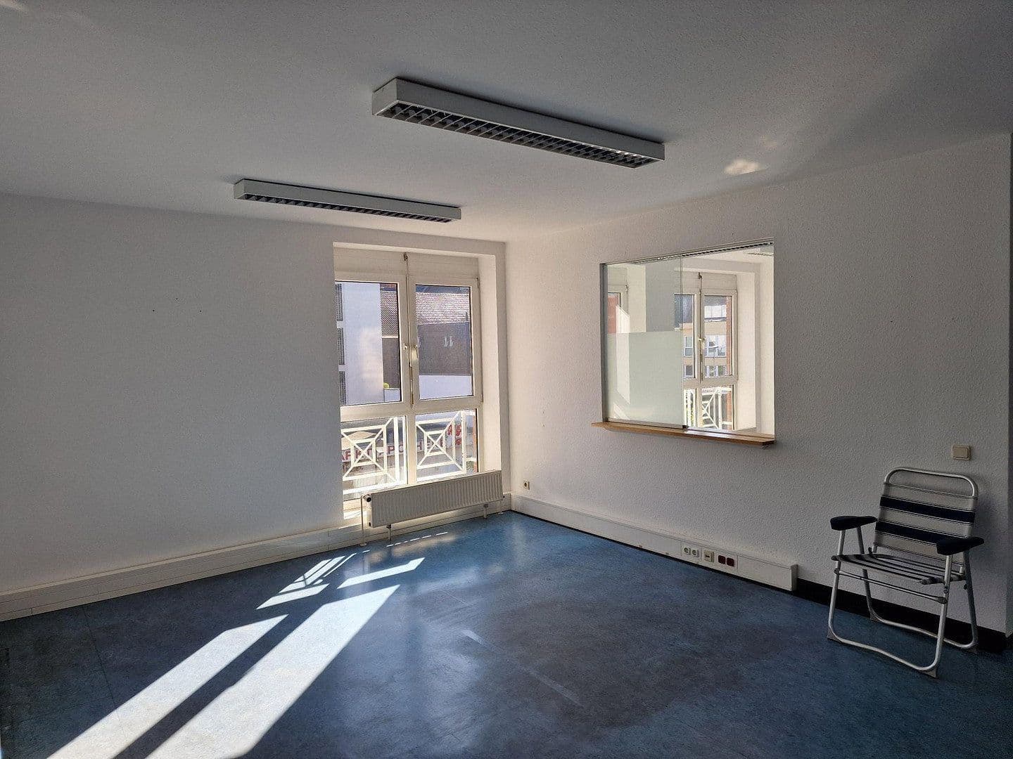 Pronájem kanceláře 327 m², Posthof 7, Eitorf, Severní Porýní-Vestfálsko Pronájem kanceláře 327 m², Posthof 7, Eitorf, Severní Porýní-Vestfálsko