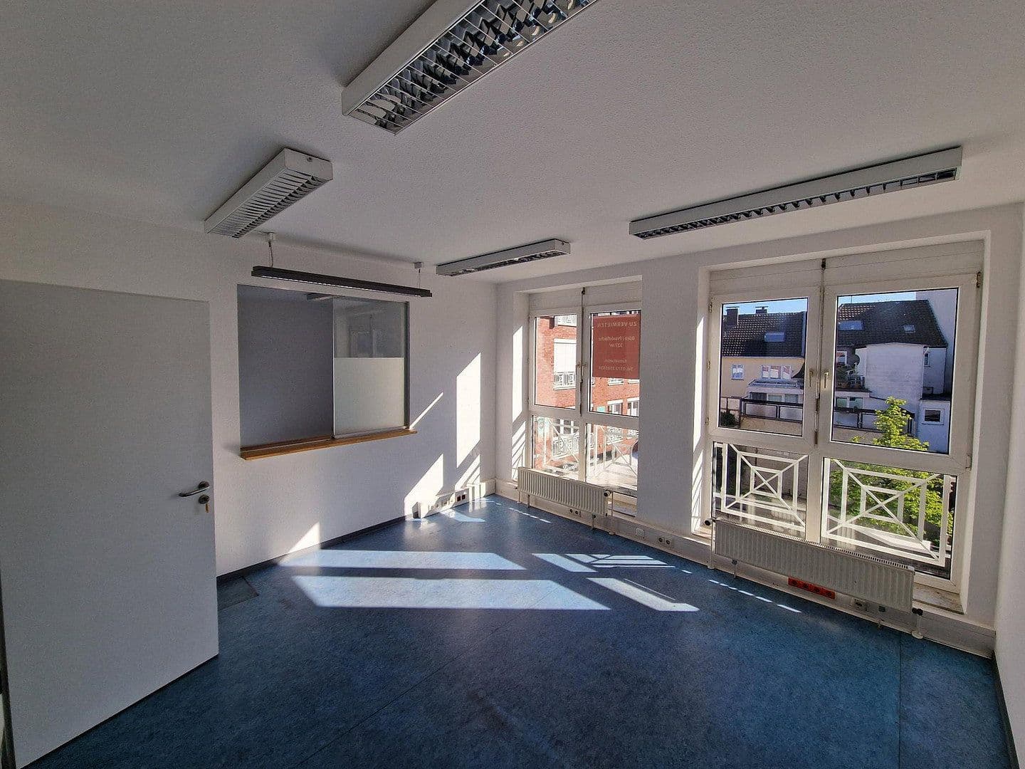 Pronájem kanceláře 327 m², Posthof 7, Eitorf, Severní Porýní-Vestfálsko Pronájem kanceláře 327 m², Posthof 7, Eitorf, Severní Porýní-Vestfálsko