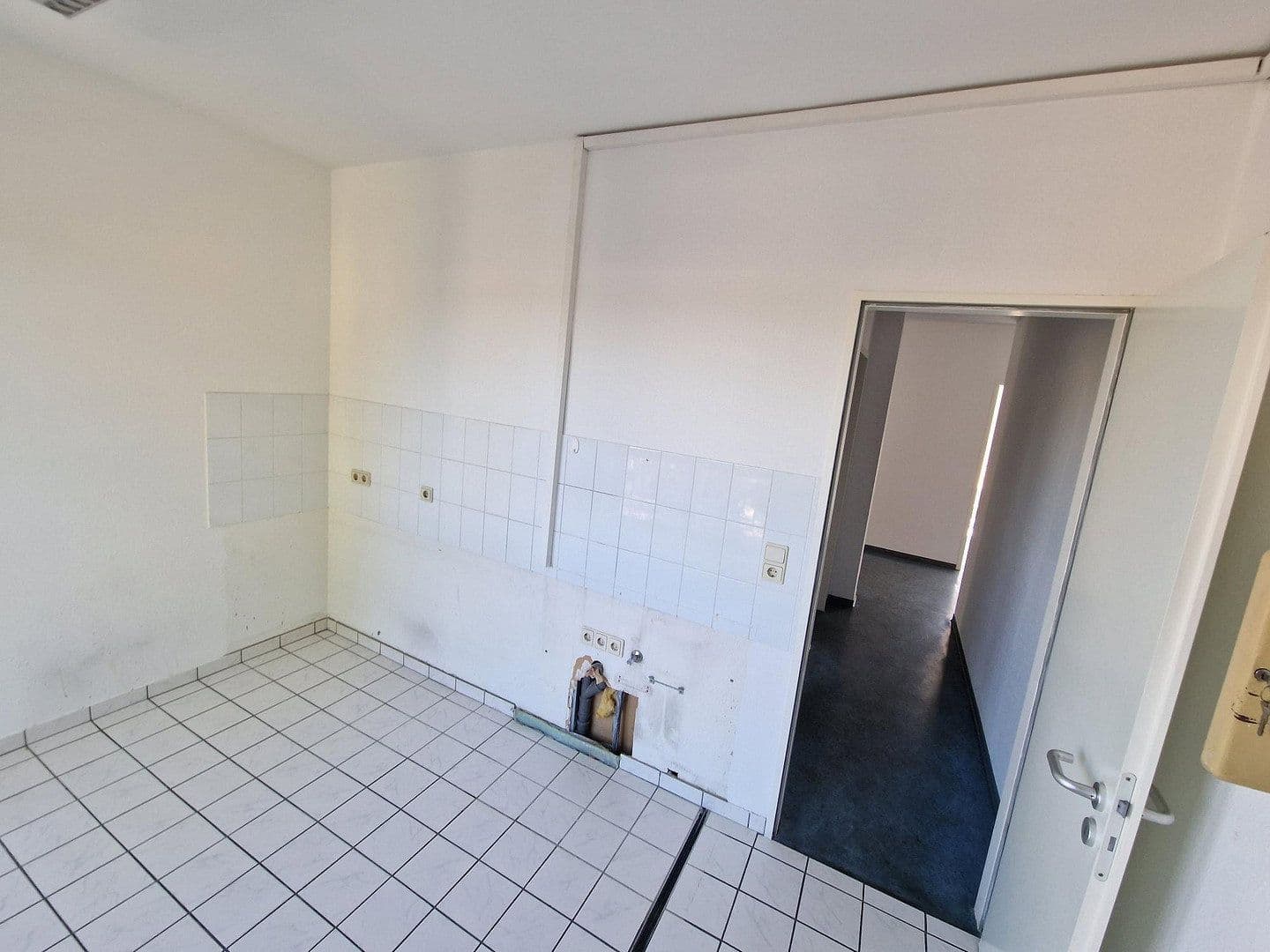 Pronájem kanceláře 327 m², Posthof 7, Eitorf, Severní Porýní-Vestfálsko Pronájem kanceláře 327 m², Posthof 7, Eitorf, Severní Porýní-Vestfálsko