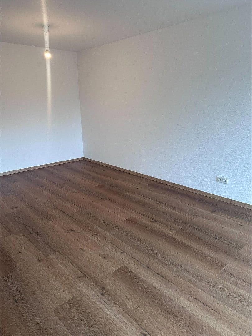 Pronájem bytu 3+kk 84 m², Anne Frank Straße 1, Schwieberdingen, Bádensko-Württembersko Pronájem bytu 3+kk 84 m², Anne Frank Straße 1, Schwieberdingen, Bádensko-Württembersko
