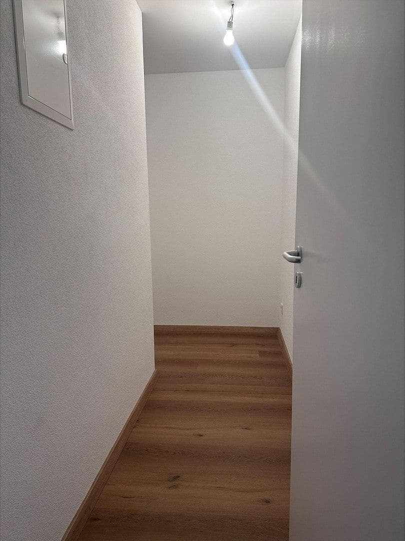 Pronájem bytu 3+kk 84 m², Anne Frank Straße 1, Schwieberdingen, Bádensko-Württembersko Pronájem bytu 3+kk 84 m², Anne Frank Straße 1, Schwieberdingen, Bádensko-Württembersko