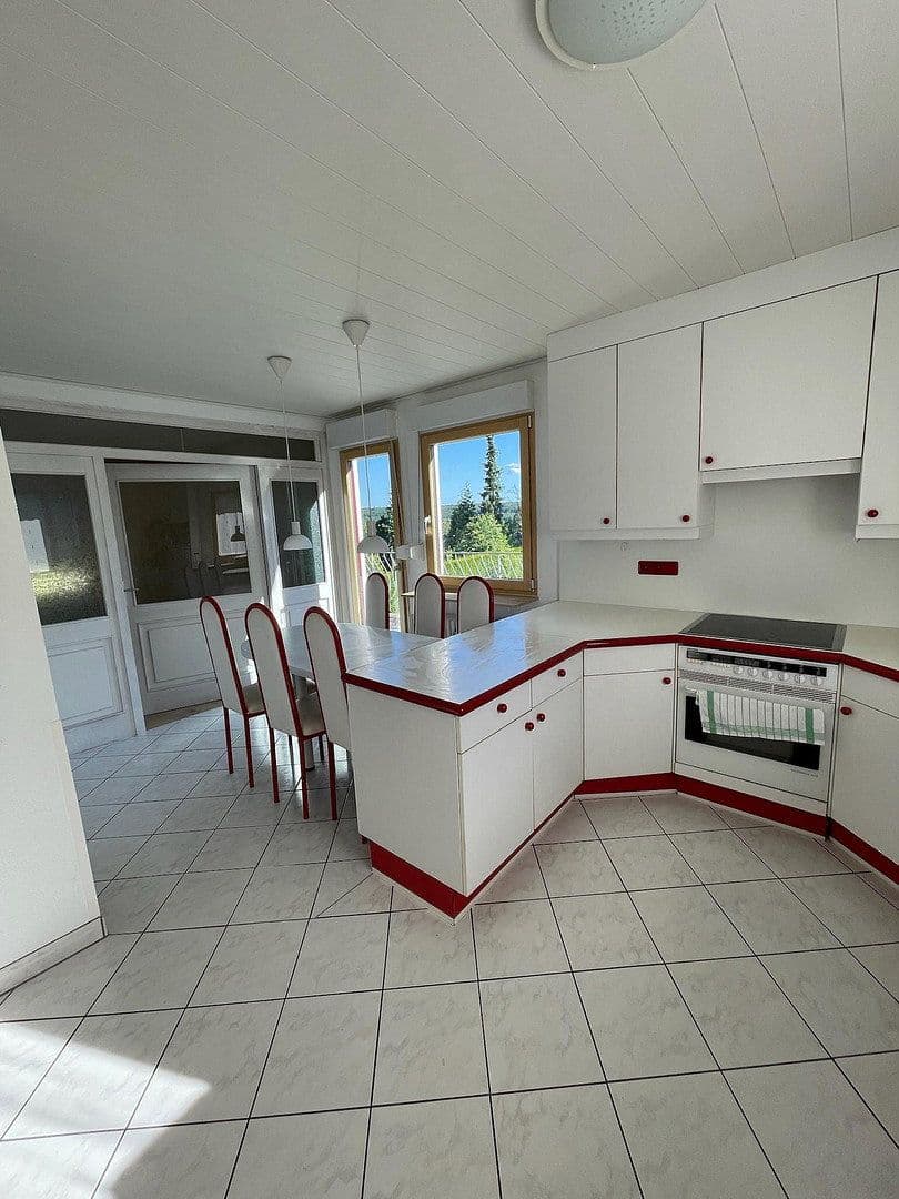 Prodej domu 190 m², pozemek 956 m², Welschneudorf, Porýní-Falc Prodej domu 190 m², pozemek 956 m², Welschneudorf, Porýní-Falc