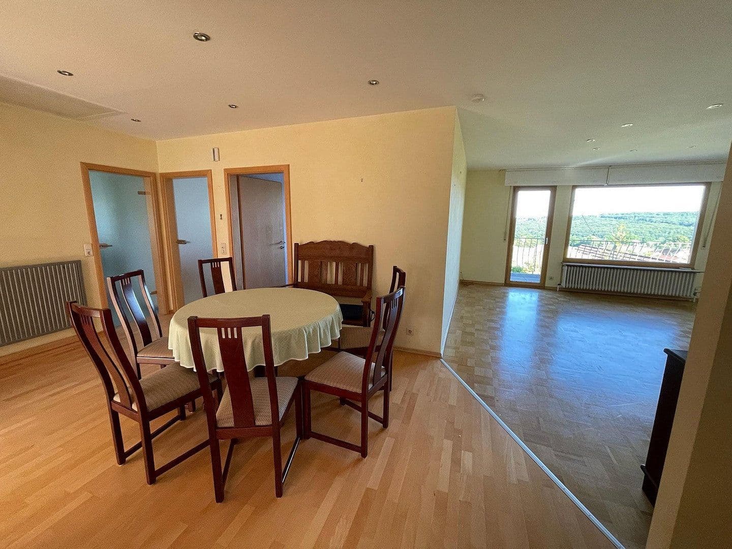 Prodej domu 190 m², pozemek 956 m², Welschneudorf, Porýní-Falc Prodej domu 190 m², pozemek 956 m², Welschneudorf, Porýní-Falc