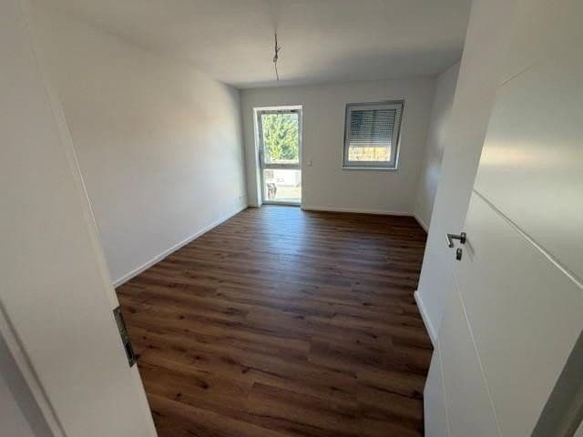 Pronájem bytu 2+1 64 m², Tremmener Straße 2a, Nauen, Braniborsko Pronájem bytu 2+1 64 m², Tremmener Straße 2a, Nauen, Braniborsko