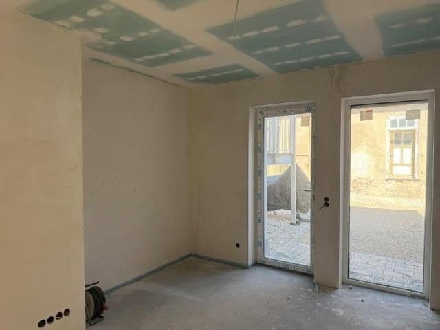 Pronájem bytu 2+1 64 m², Tremmener Straße 2a, Nauen, Braniborsko Pronájem bytu 2+1 64 m², Tremmener Straße 2a, Nauen, Braniborsko