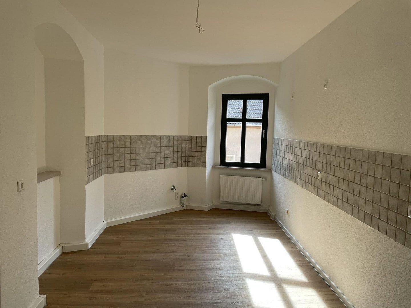 Prodej bytu 3+1 108 m², Rosmarinstraße 45, Oschatz, Sasko Prodej bytu 3+1 108 m², Rosmarinstraße 45, Oschatz, Sasko