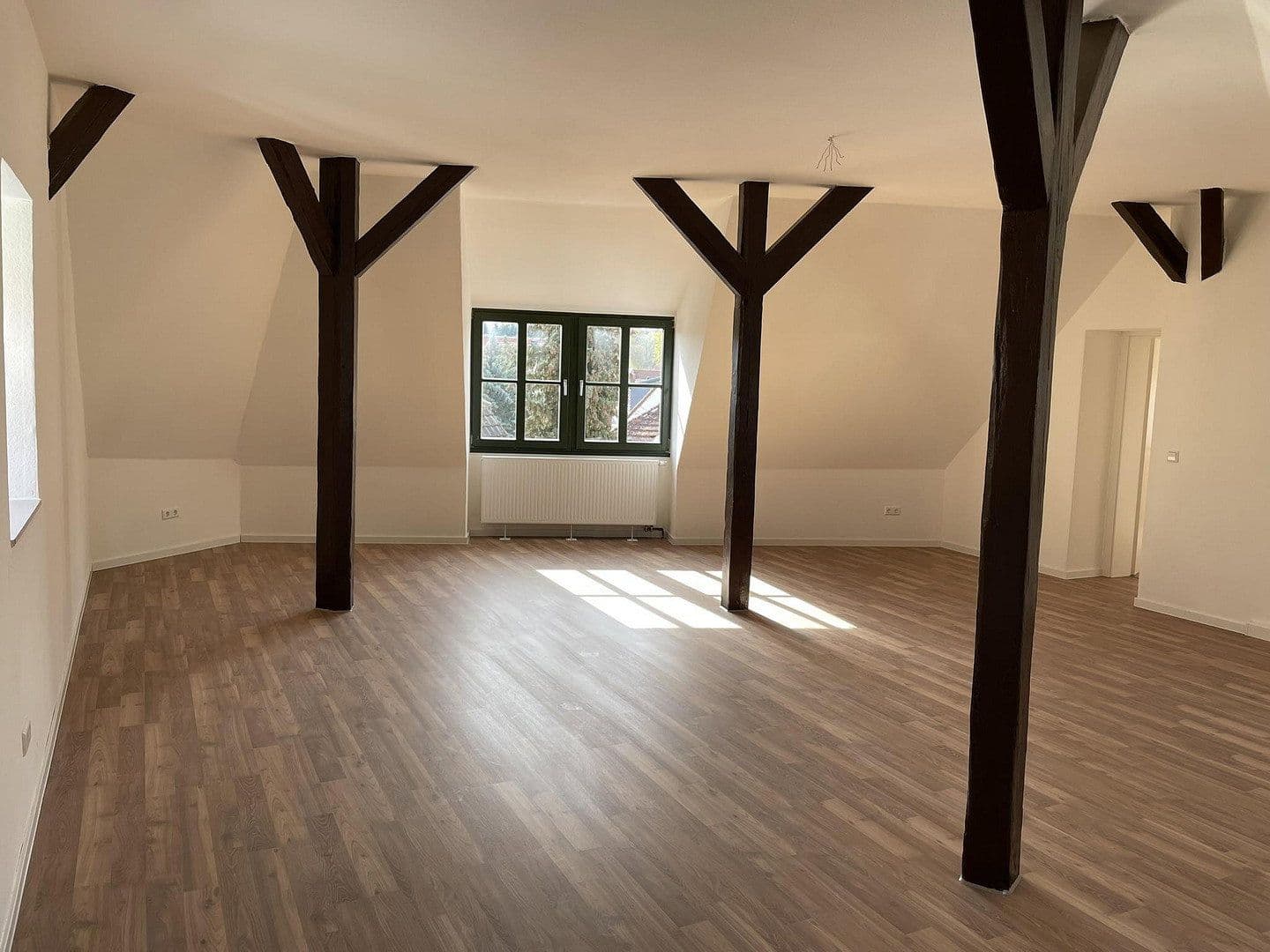 Prodej bytu 3+1 108 m², Rosmarinstraße 45, Oschatz, Sasko Prodej bytu 3+1 108 m², Rosmarinstraße 45, Oschatz, Sasko