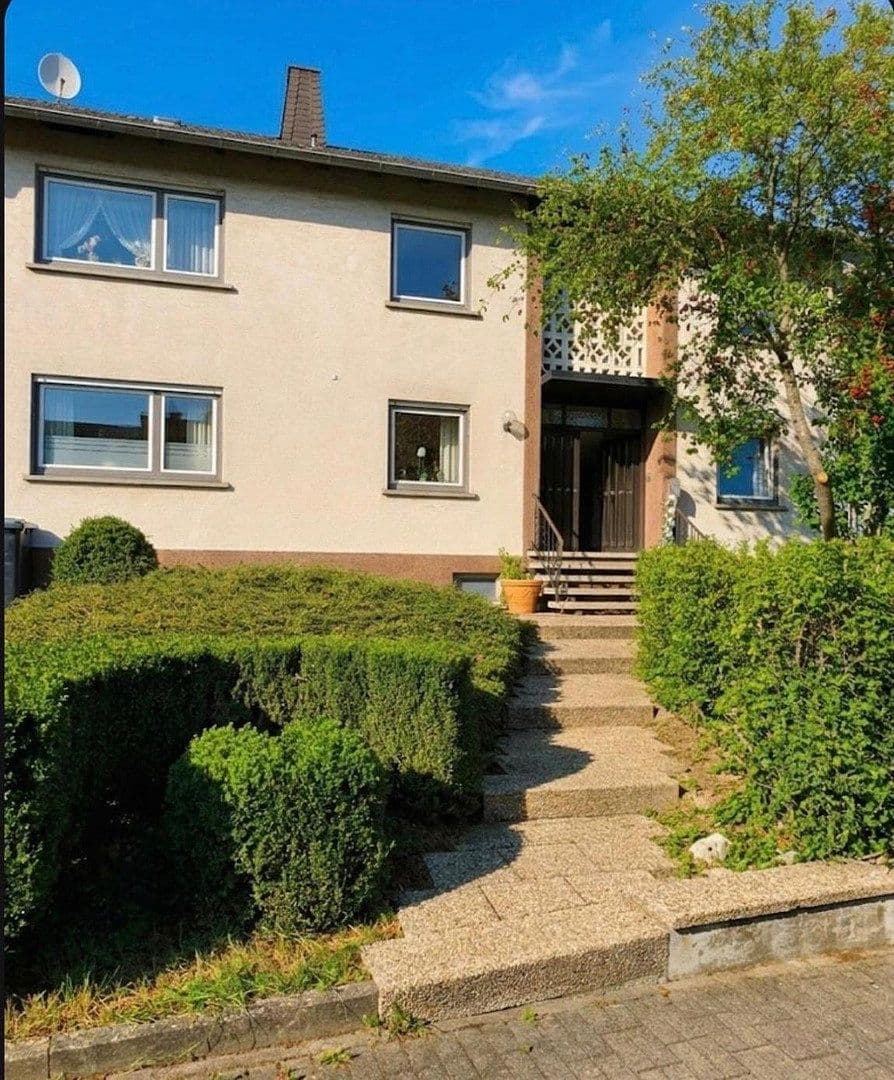 Prodej domu 240 m², pozemek 1.600 m², Longkamp, Porýní-Falc Prodej domu 240 m², pozemek 1.600 m², Longkamp, Porýní-Falc