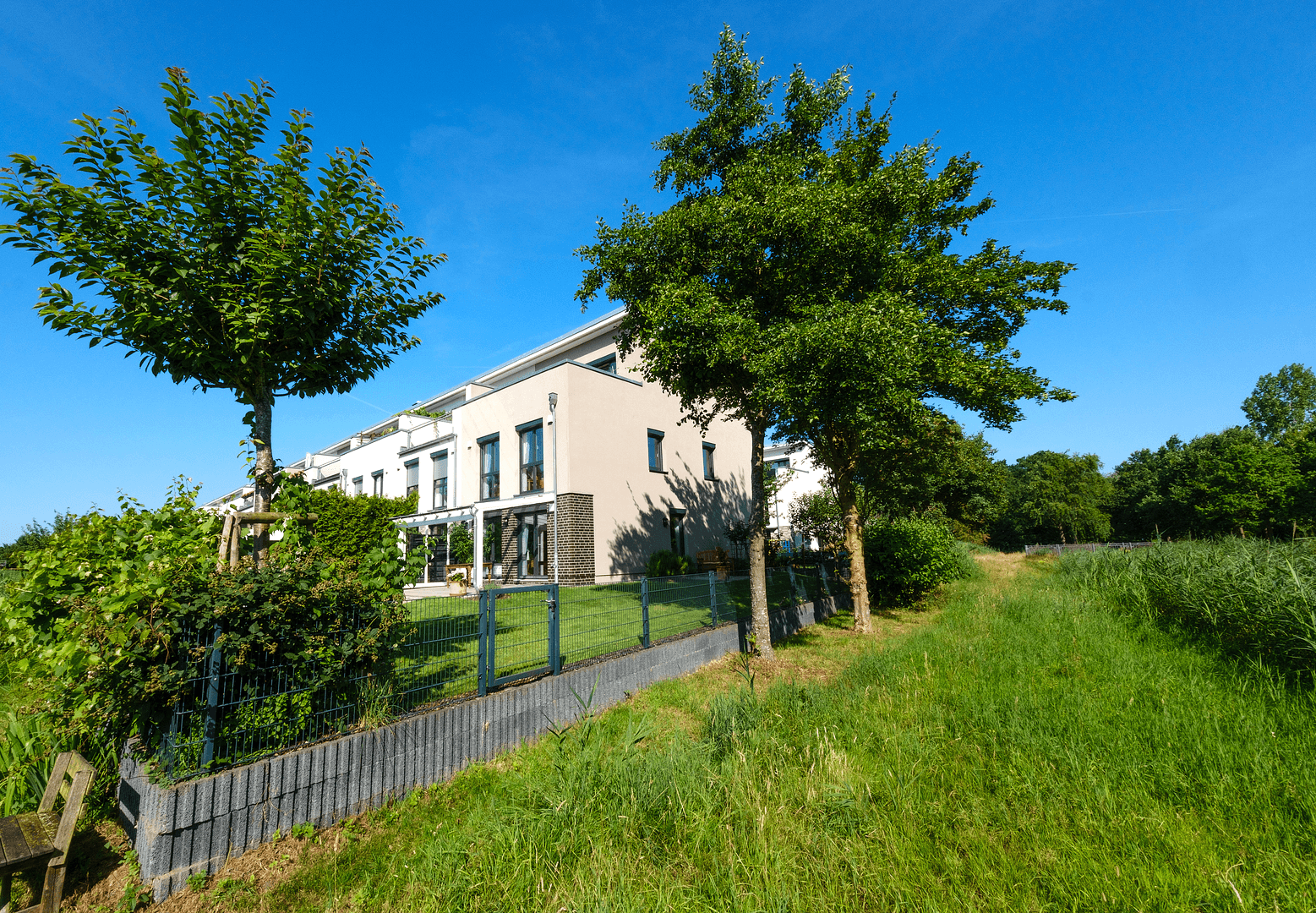 Prodej domu 180 m², pozemek 300 m², Bremen, Bremen Prodej domu 180 m², pozemek 300 m², Bremen, Bremen