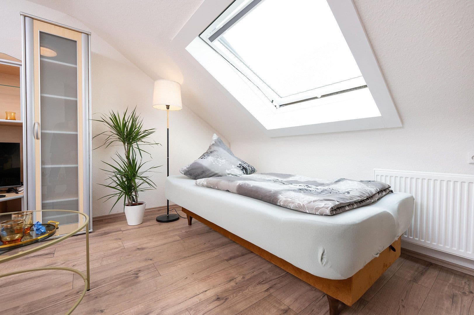 Pronájem bytu 2+1 49 m², Josef-Görres-Straße 41, Kirn, Porýní-Falc Pronájem bytu 2+1 49 m², Josef-Görres-Straße 41, Kirn, Porýní-Falc