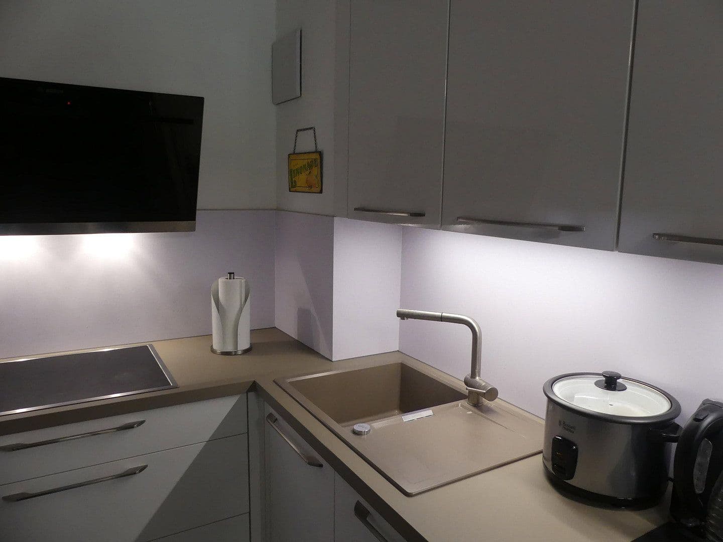 Prodej bytu 2+1 58 m², Leingarten, Bádensko-Württembersko Prodej bytu 2+1 58 m², Leingarten, Bádensko-Württembersko