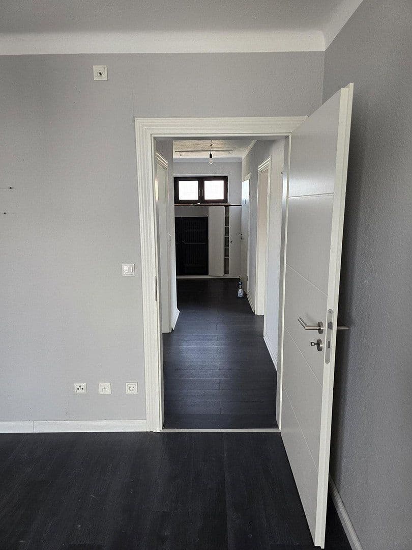 Prodej domu 268 m², pozemek 688 m², Kirkel, Země Sársko Prodej domu 268 m², pozemek 688 m², Kirkel, Země Sársko