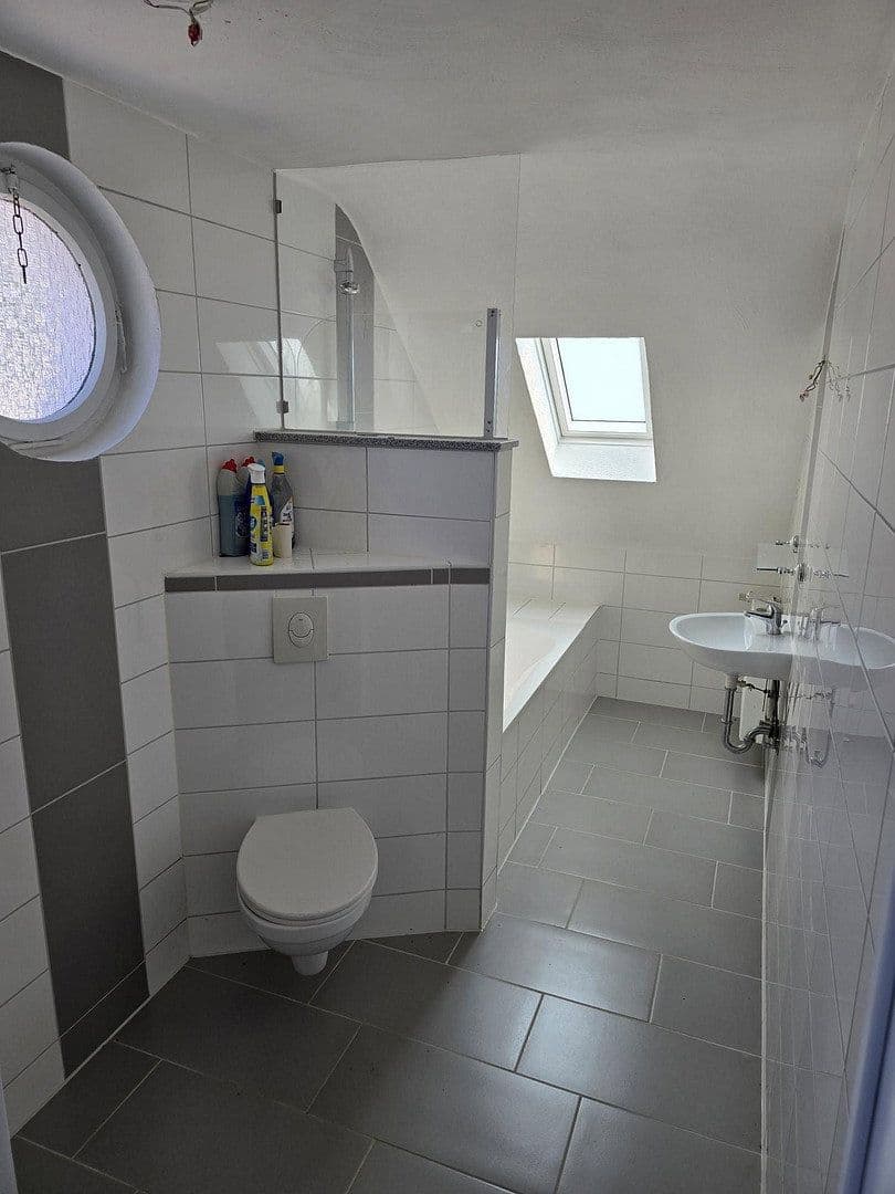 Prodej domu 268 m², pozemek 688 m², Kirkel, Země Sársko Prodej domu 268 m², pozemek 688 m², Kirkel, Země Sársko