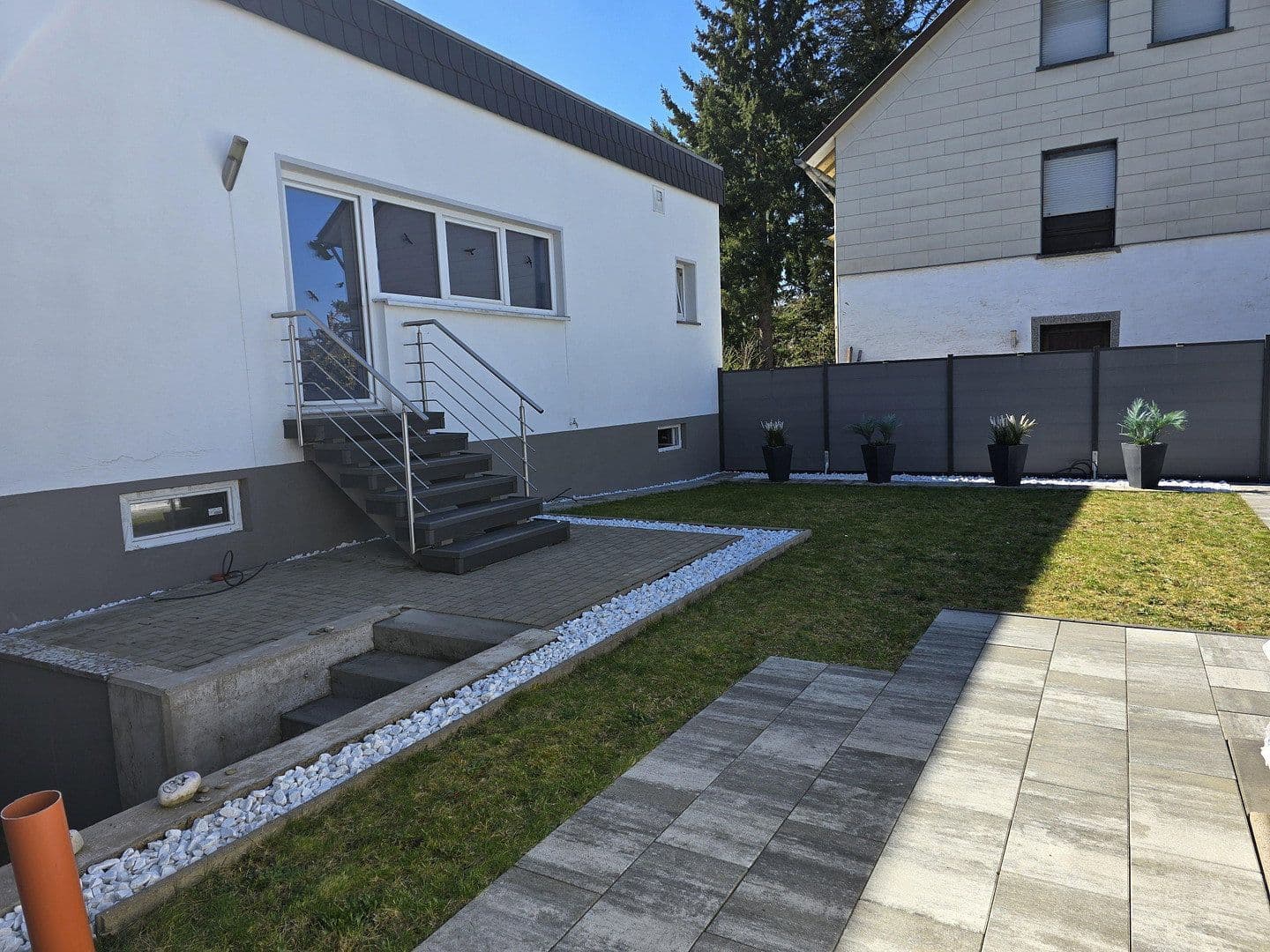 Prodej domu 268 m², pozemek 688 m², Kirkel, Země Sársko Prodej domu 268 m², pozemek 688 m², Kirkel, Země Sársko