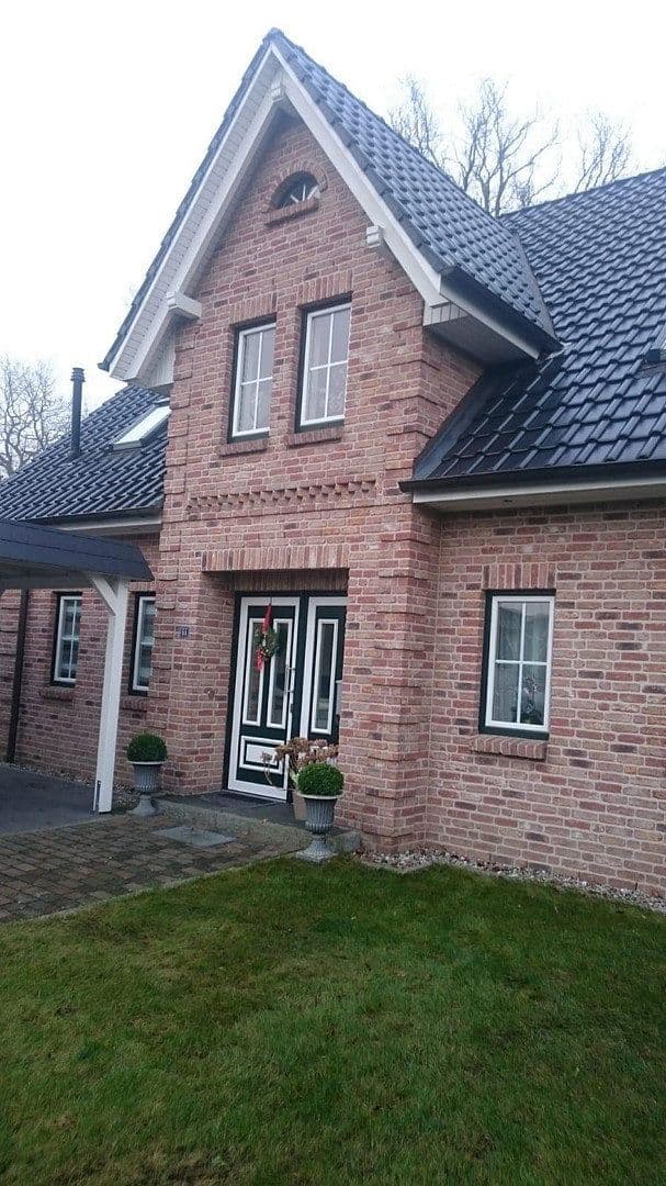 Prodej domu 166 m², pozemek 616 m², Quickborn, Šlesvicko-Holštýnsko Prodej domu 166 m², pozemek 616 m², Quickborn, Šlesvicko-Holštýnsko