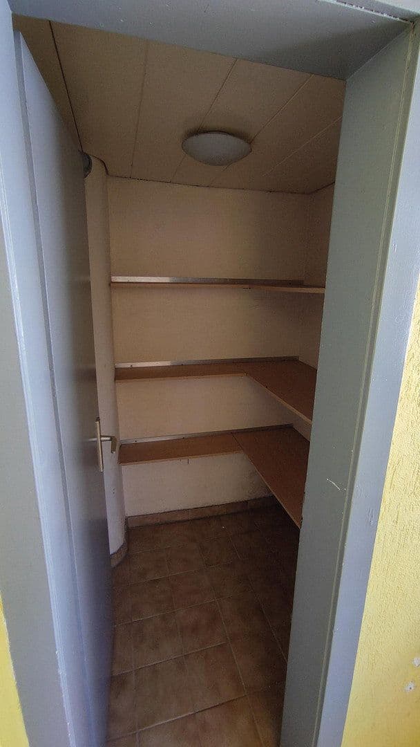 Pronájem bytu 3+1 94 m², Hauptstrasse 30, Pleidelsheim, Bádensko-Württembersko Pronájem bytu 3+1 94 m², Hauptstrasse 30, Pleidelsheim, Bádensko-Württembersko
