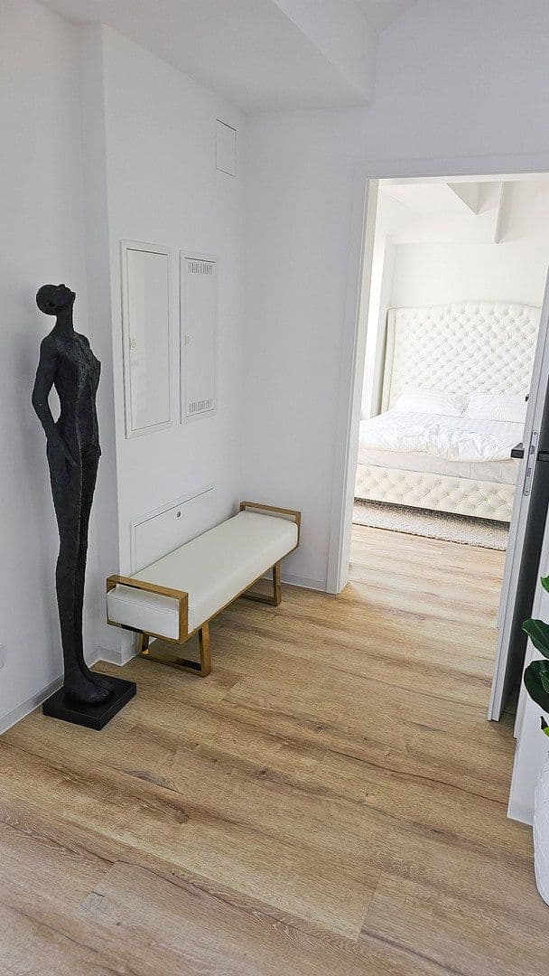 Pronájem bytu 2+1 76 m², Reismühlenstraße 4, München, Bavorsko Pronájem bytu 2+1 76 m², Reismühlenstraße 4, München, Bavorsko