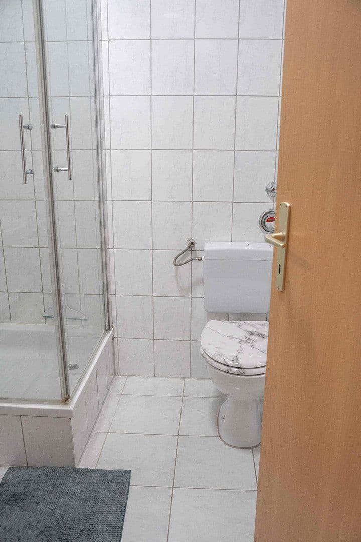 Pronájem bytu 3+1 70 m², Angelstraße 30, Mannheim, Bádensko-Württembersko Pronájem bytu 3+1 70 m², Angelstraße 30, Mannheim, Bádensko-Württembersko
