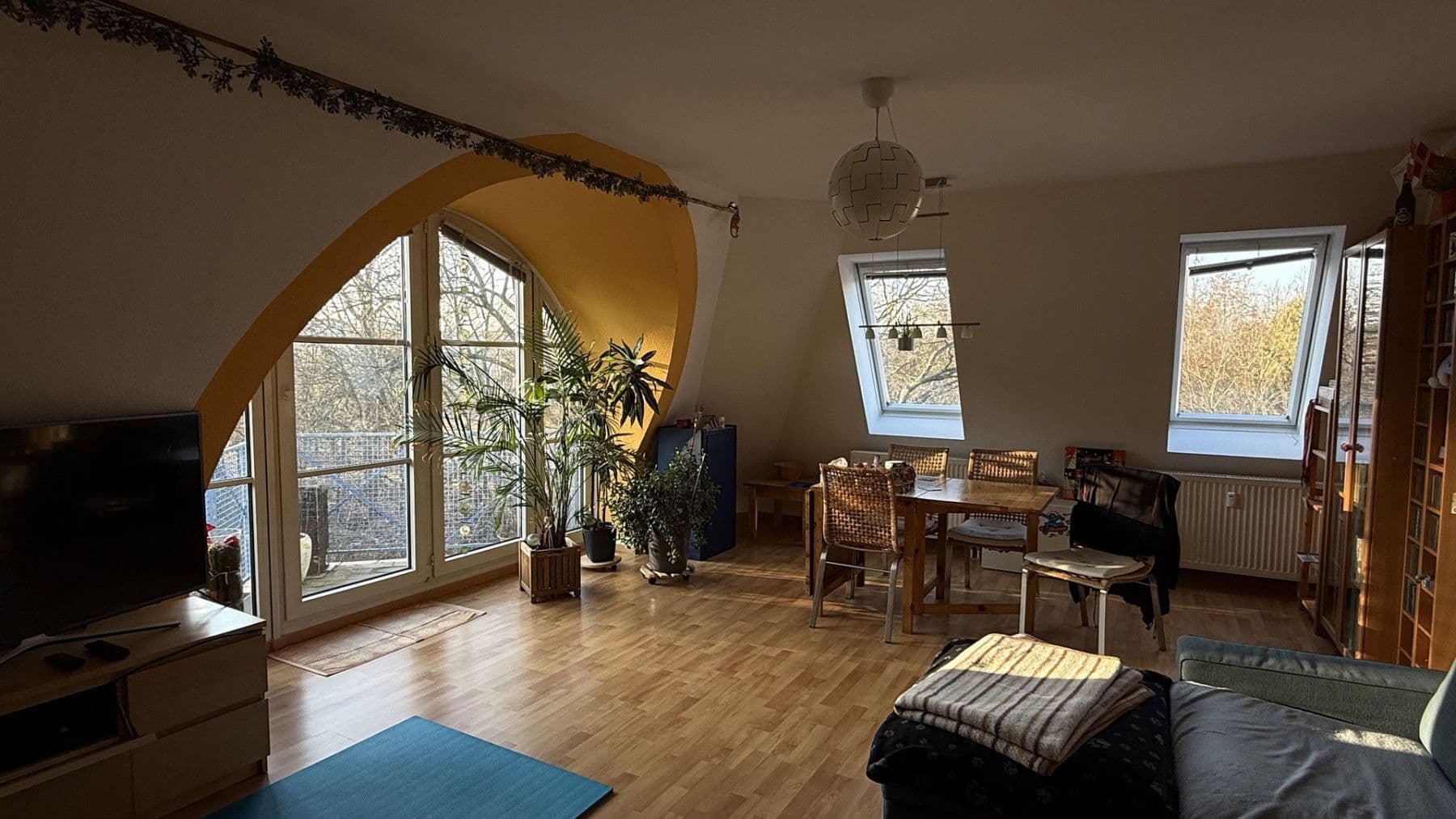 Prodej bytu 3+1 75 m², Berlin, Berlín Prodej bytu 3+1 75 m², Berlin, Berlín
