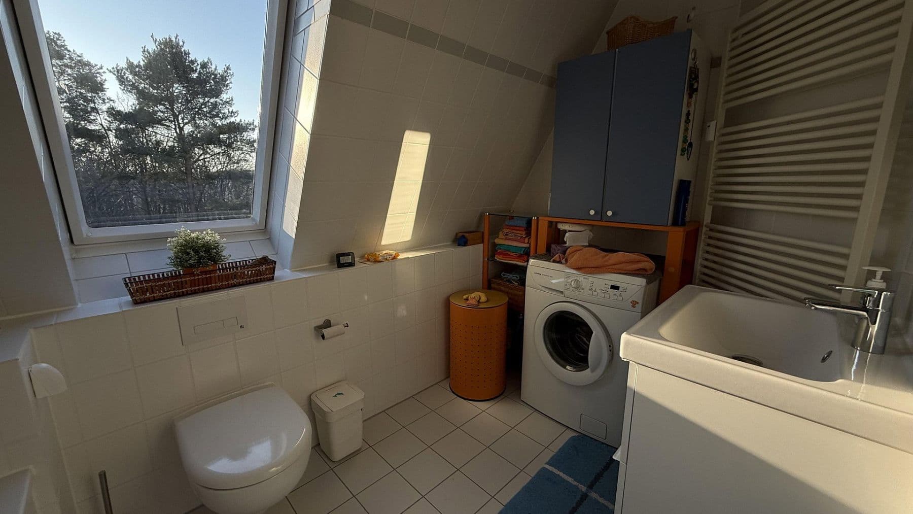 Prodej bytu 3+1 75 m², Berlin, Berlín Prodej bytu 3+1 75 m², Berlin, Berlín