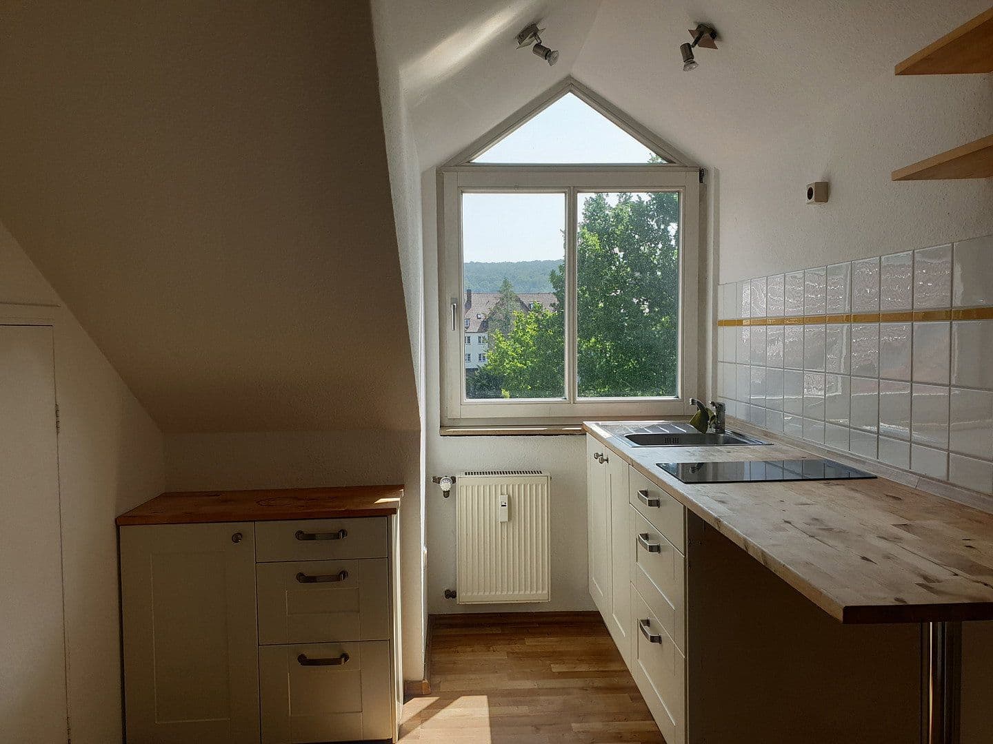 Pronájem bytu 2+1 52 m², Keplerstraße 24, Göttingen, Dolní Sasko Pronájem bytu 2+1 52 m², Keplerstraße 24, Göttingen, Dolní Sasko