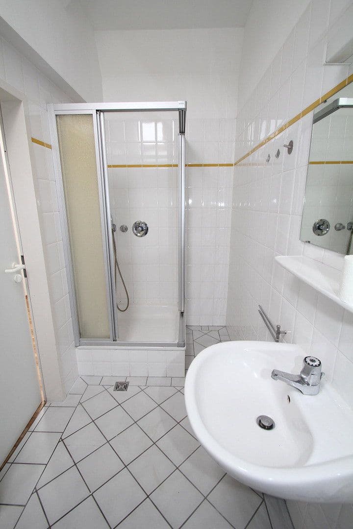 Pronájem bytu 2+1 52 m², Keplerstraße 24, Göttingen, Dolní Sasko Pronájem bytu 2+1 52 m², Keplerstraße 24, Göttingen, Dolní Sasko