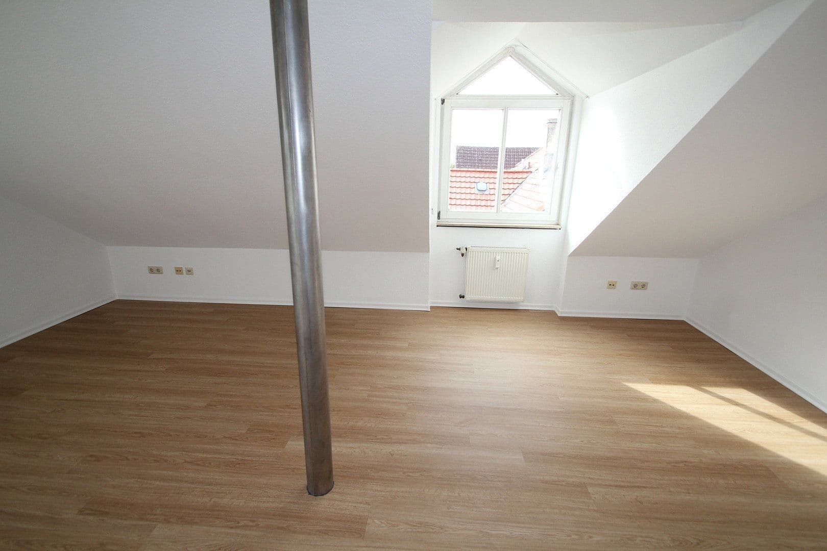 Pronájem bytu 2+1 52 m², Keplerstraße 24, Göttingen, Dolní Sasko Pronájem bytu 2+1 52 m², Keplerstraße 24, Göttingen, Dolní Sasko
