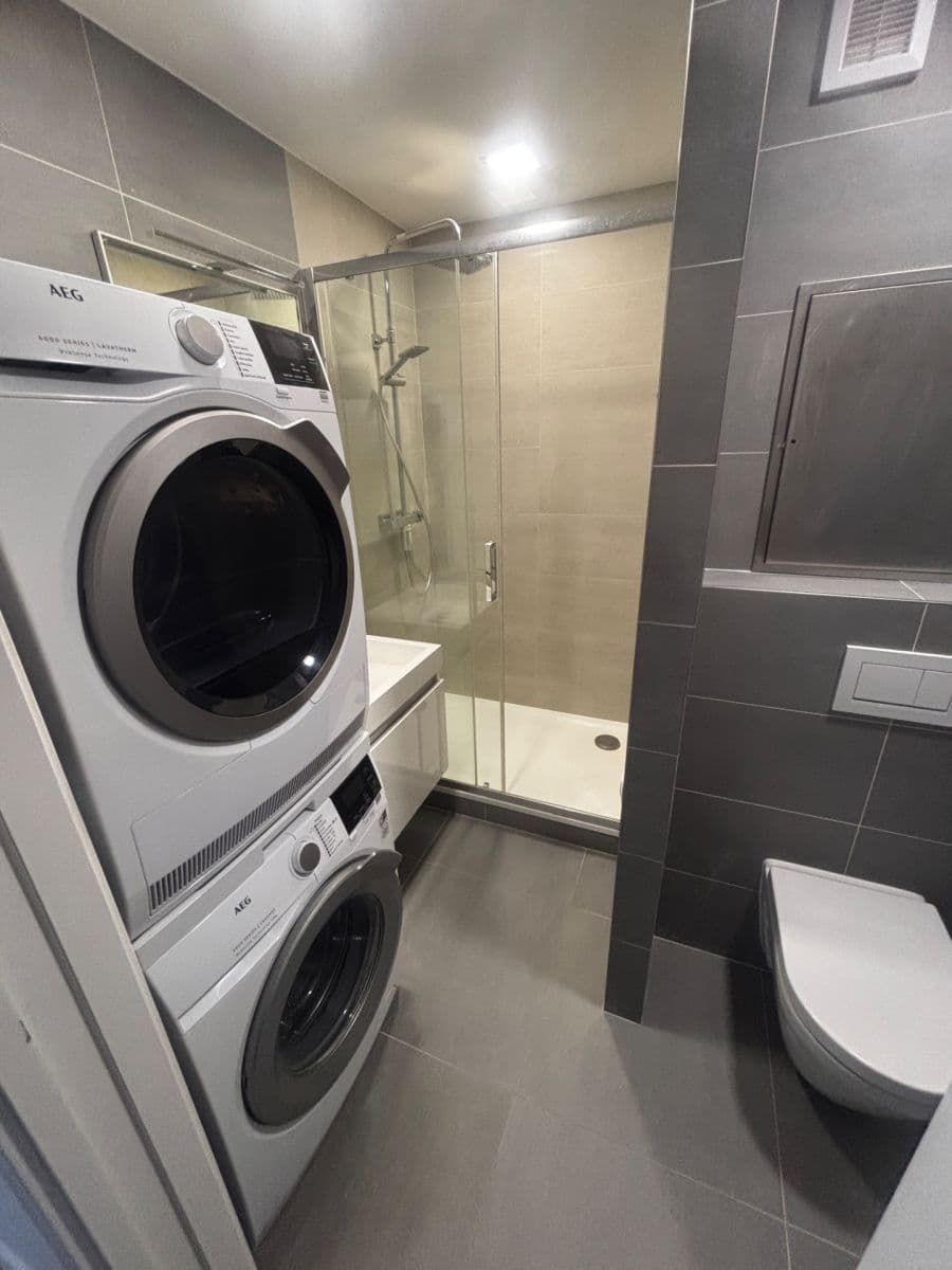 Prodej bytu 2+kk 42 m², Prosecká, Praha, Praha Prodej bytu 2+kk 42 m², Prosecká, Praha, Praha